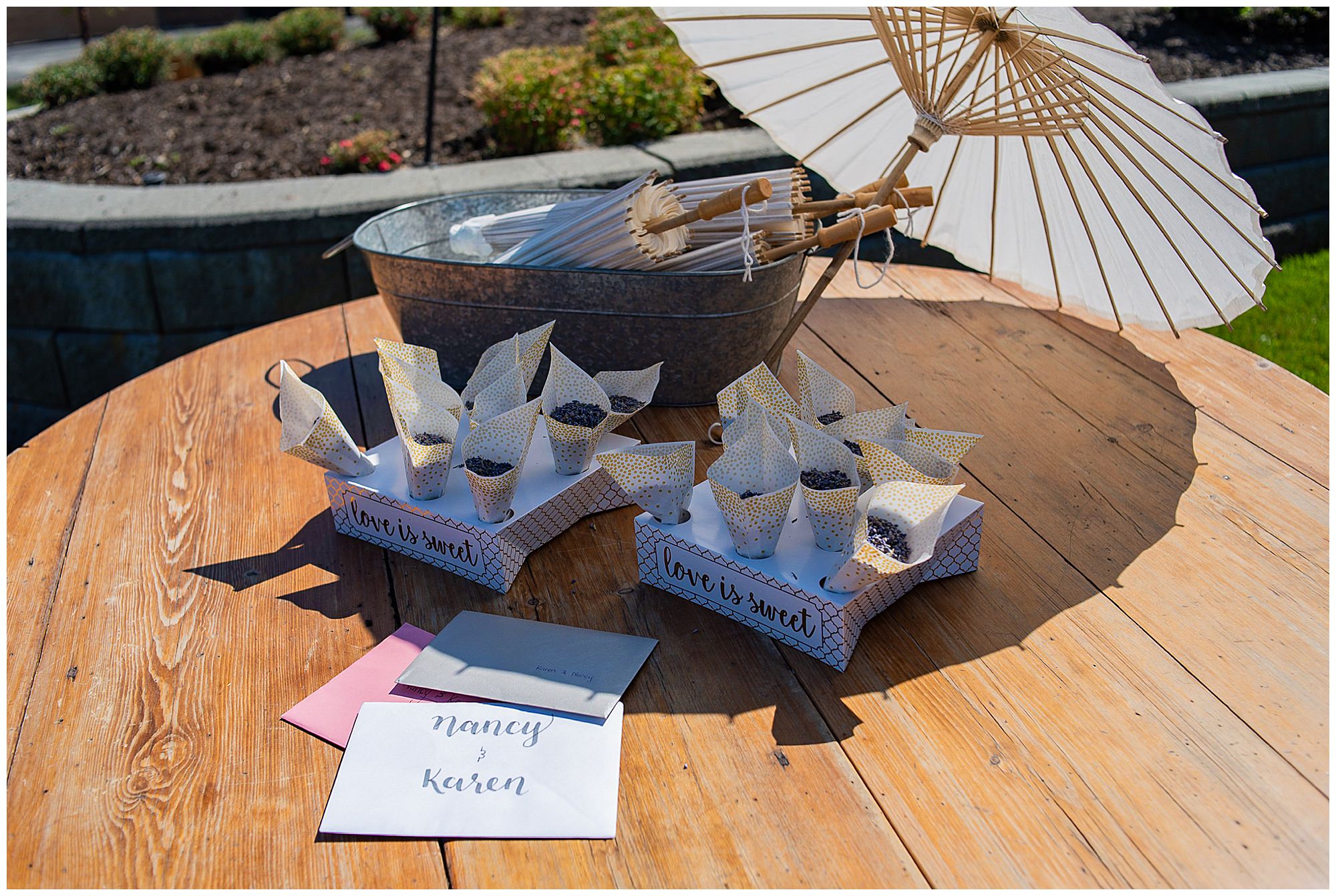 summer-winery-lesbian-wedding-9